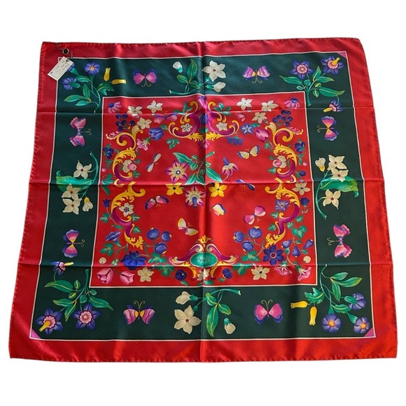 NWT Gucci Red Floral Silk Scarf - Picture 3 of 6